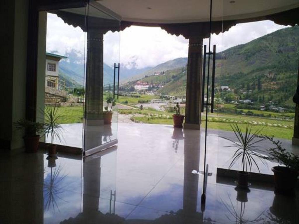 Khangkhu Resort Paro Exterior photo